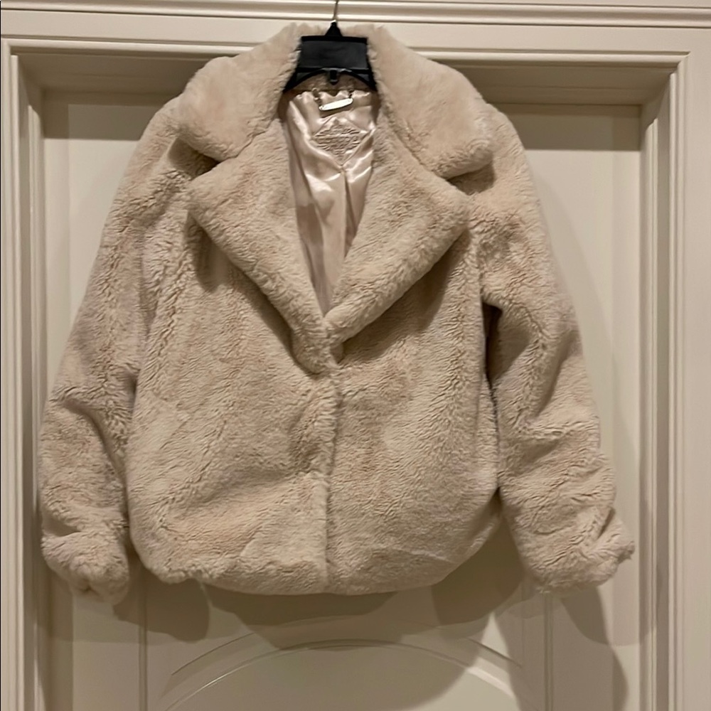 Jou Jou Cream Teddy Jacket with Fluffy Texture and Oversized Collar